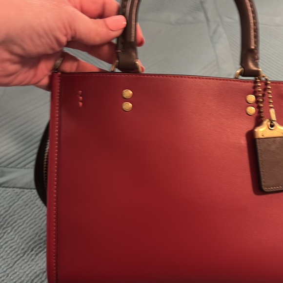 Coach Rogue 25  - Brick Red - Picture 2 of 12